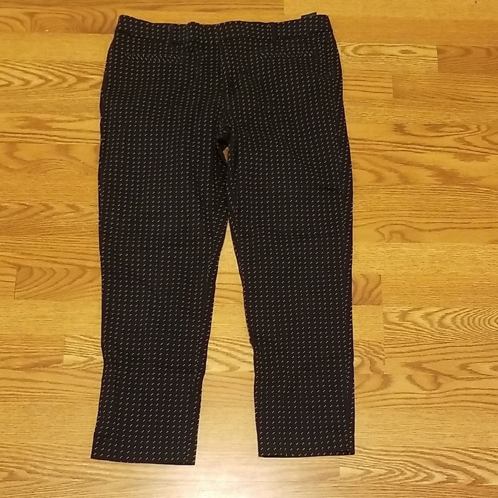 Tommy Hilfiger Black and White Patterned Apparel